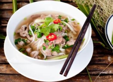 Cách nấu phở bò thơm ngon chuẩn vị đơn giản tại nhà