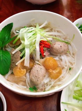 Phở Hùng gia truyền Hà Nội